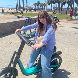 Meet your Posher, Lucy